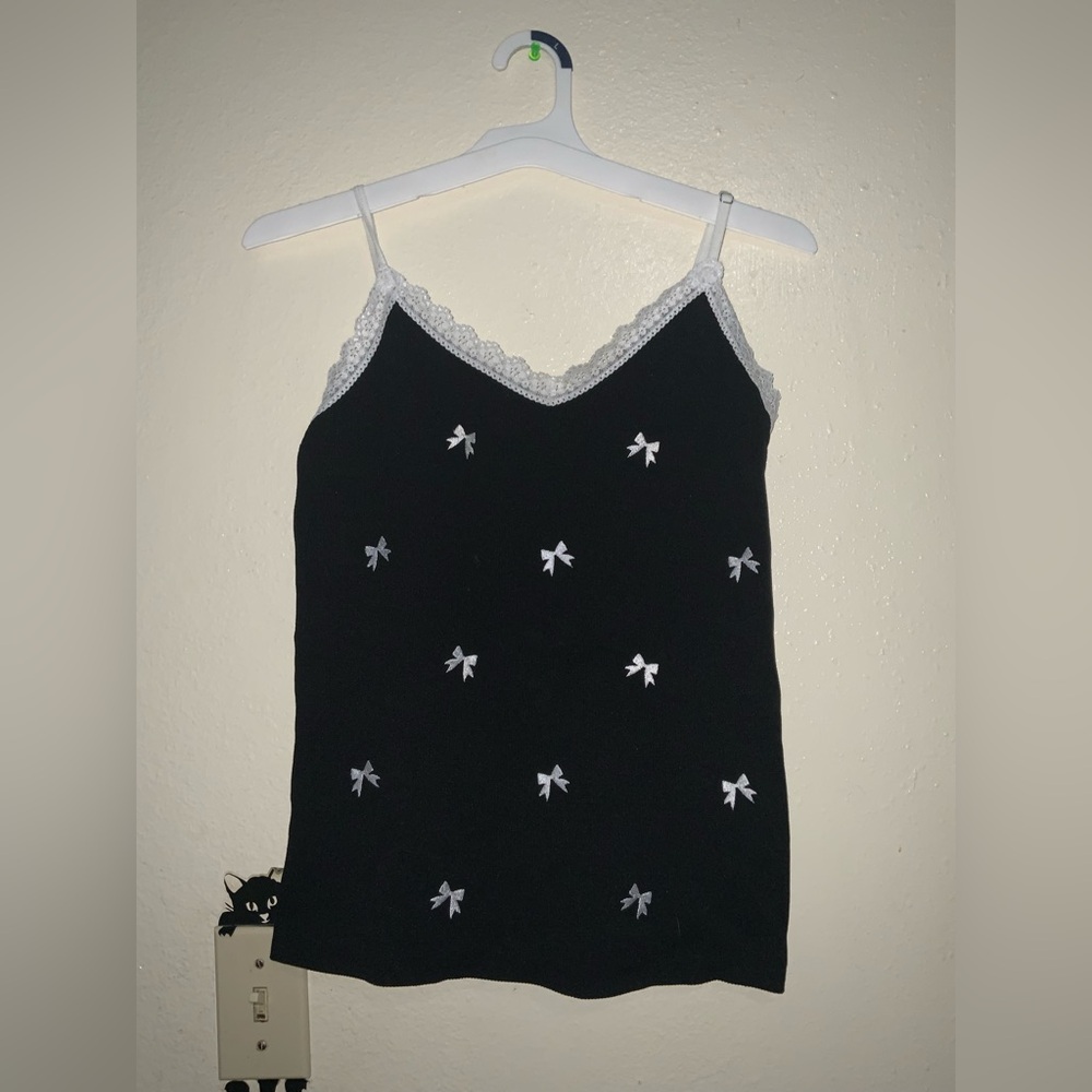 Spaghetti strap shirt